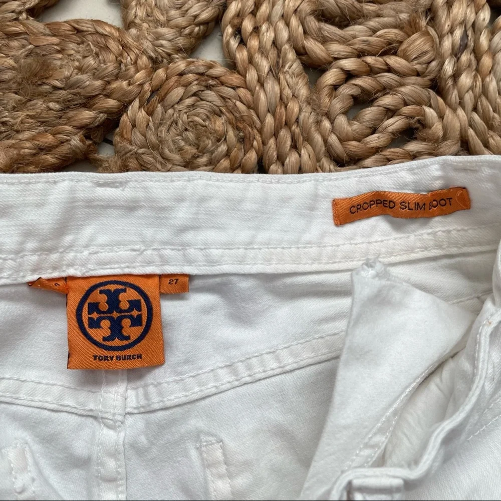 White Women's Jeans with Embroidered Back Pocket